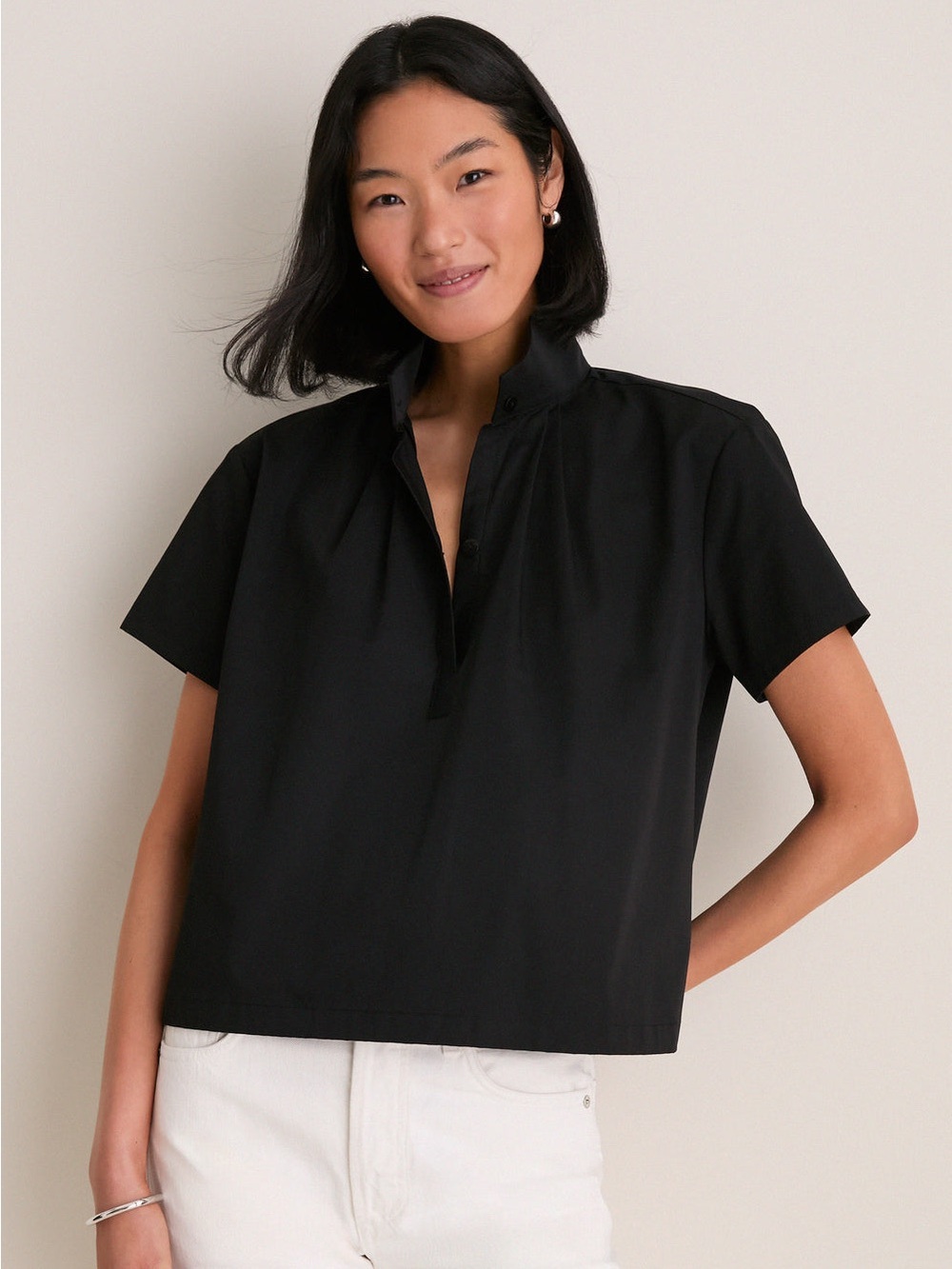 Tuckernuck Black Finn Popover Size Medium NWT